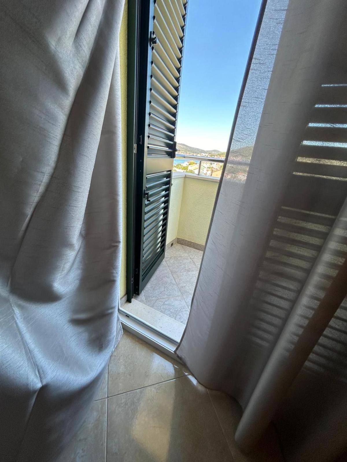 Poljica  Apartmani Palada מראה חיצוני תמונה
