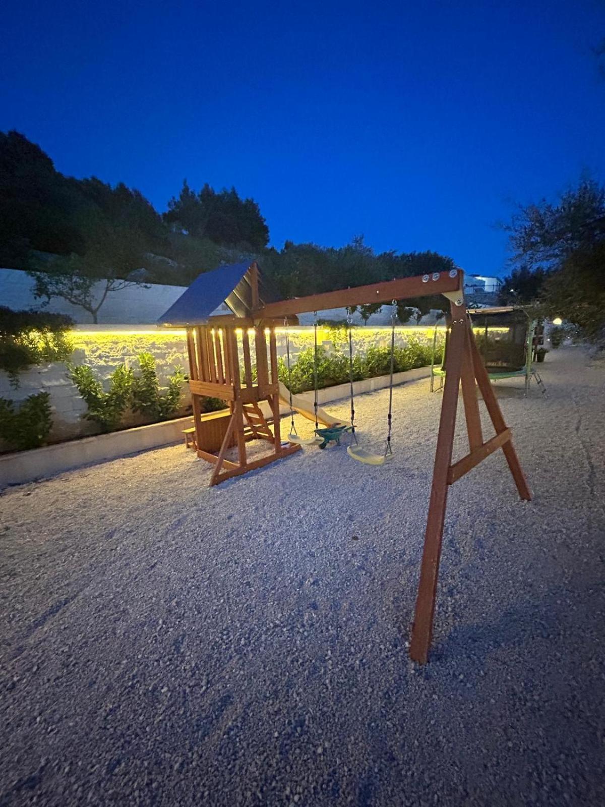 Poljica  Apartmani Palada מראה חיצוני תמונה