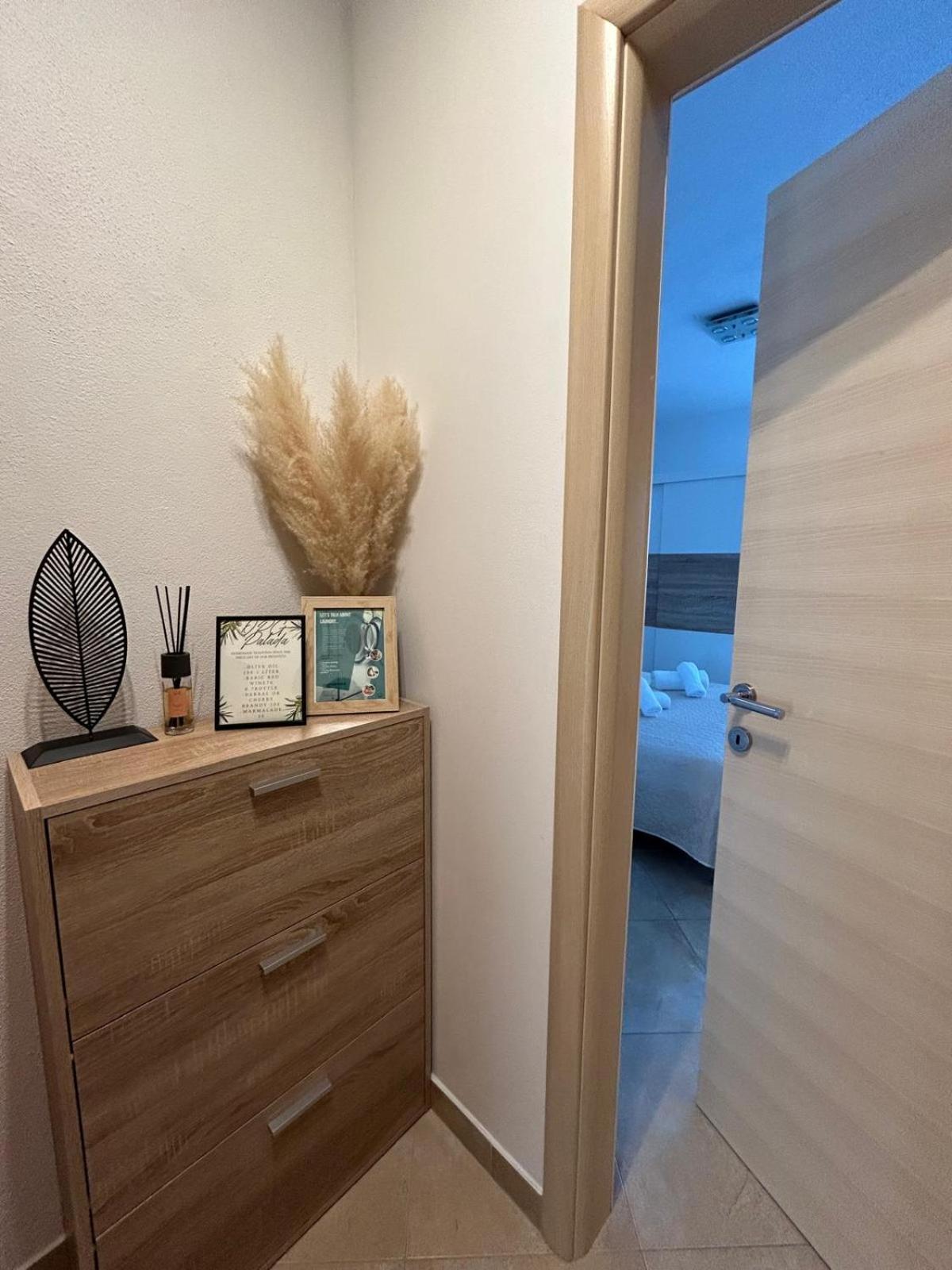 Poljica  Apartmani Palada מראה חיצוני תמונה