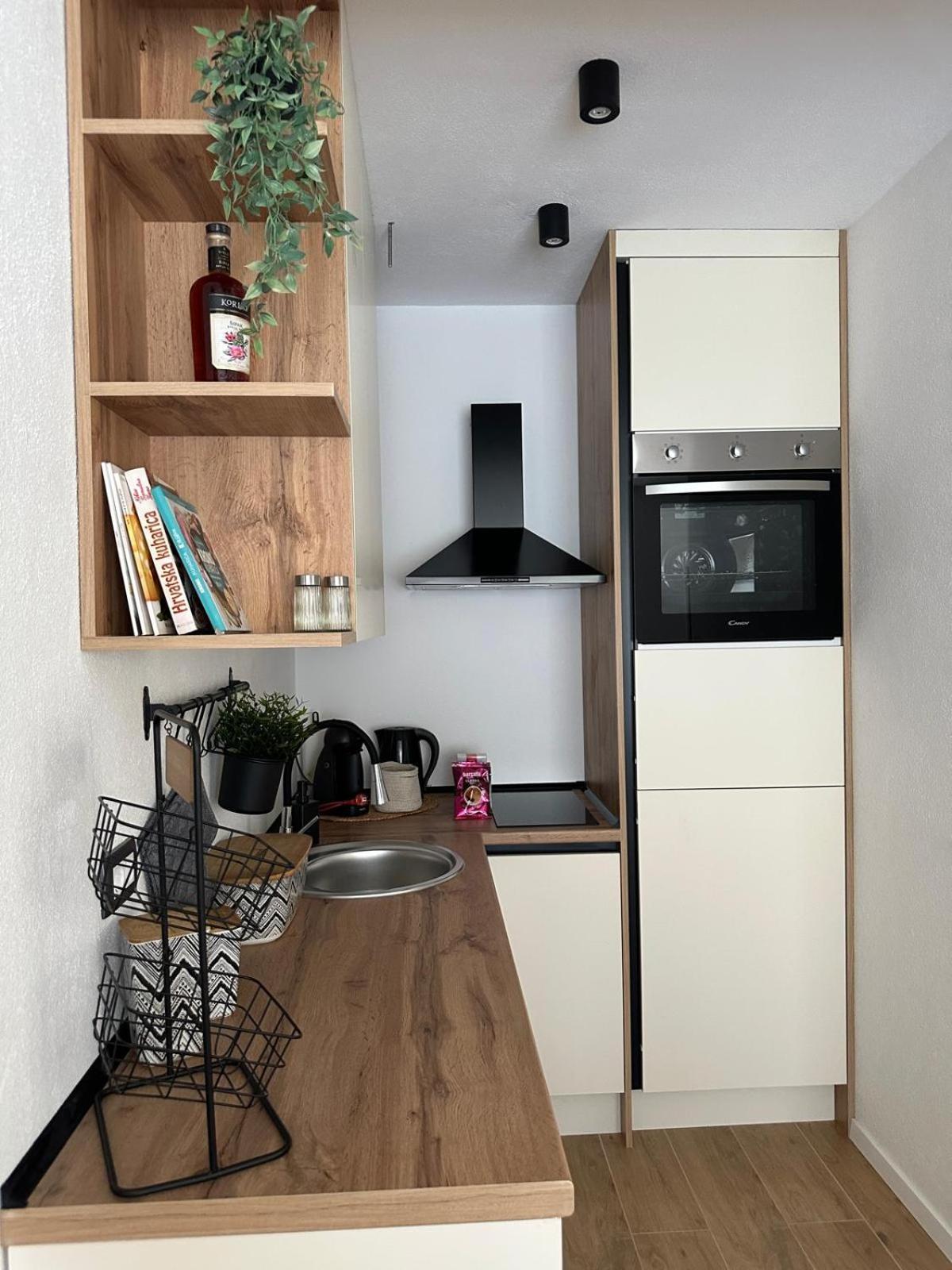 Poljica  Apartmani Palada מראה חיצוני תמונה